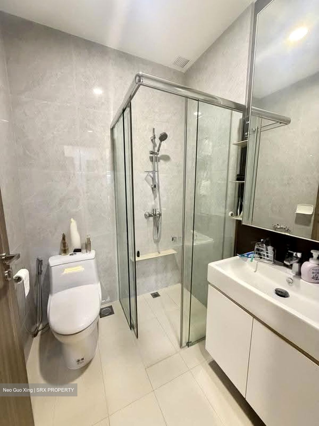 Sky Vue (D20), Condominium #637369961
